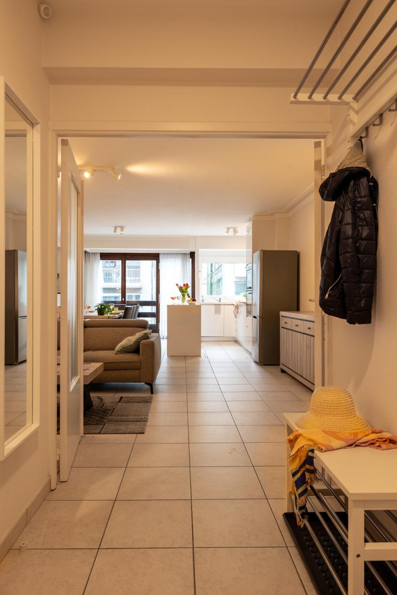 Weloveoostende - Newly Renovated Large Apartment 150M From The Beach - Including Bed Sheets And Final Clea-Ning Екстер'єр фото