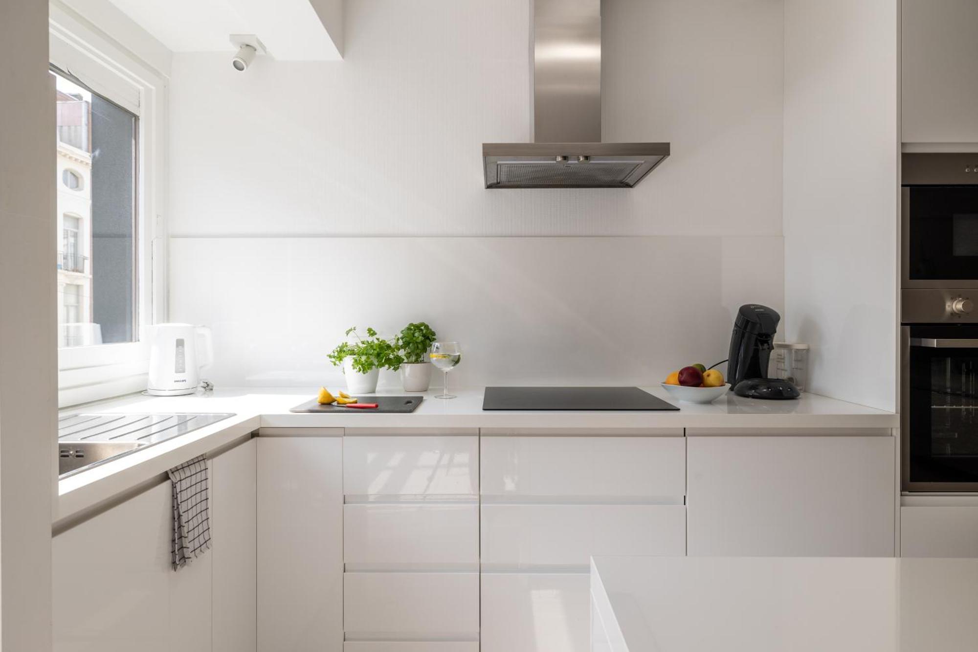 Weloveoostende - Newly Renovated Large Apartment 150M From The Beach - Including Bed Sheets And Final Clea-Ning Екстер'єр фото